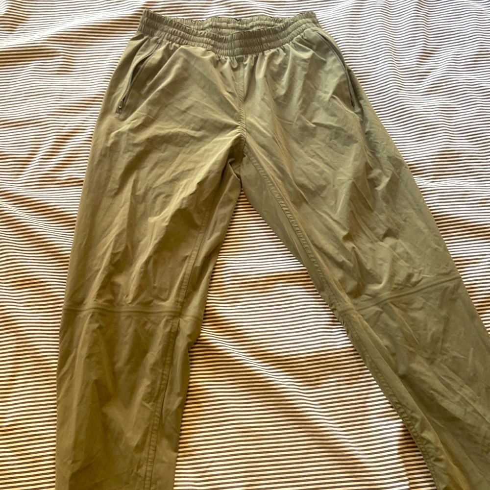 Green Outdoor Voices Zephyr Pant